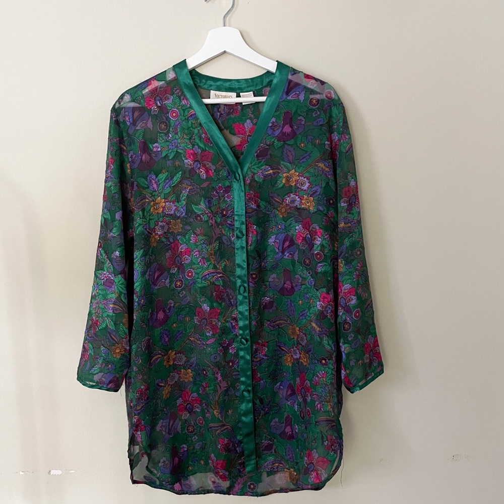 Vintage Victoria Secret Gold Label Sleep Shirt • S